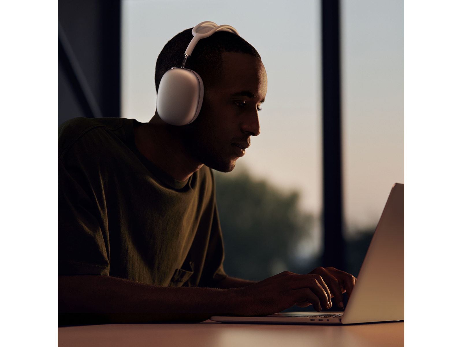 airpod max pris