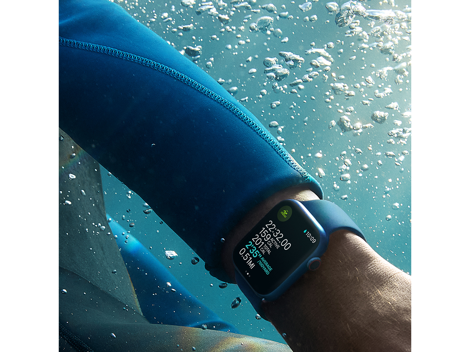 Kob Apple Watch Nike S7 GPS Cell 45mm Starlight Alu Nike Sport band 45mm Starlight Alu Case Pure Plat Black Band Reg. Humac Premium Reseller